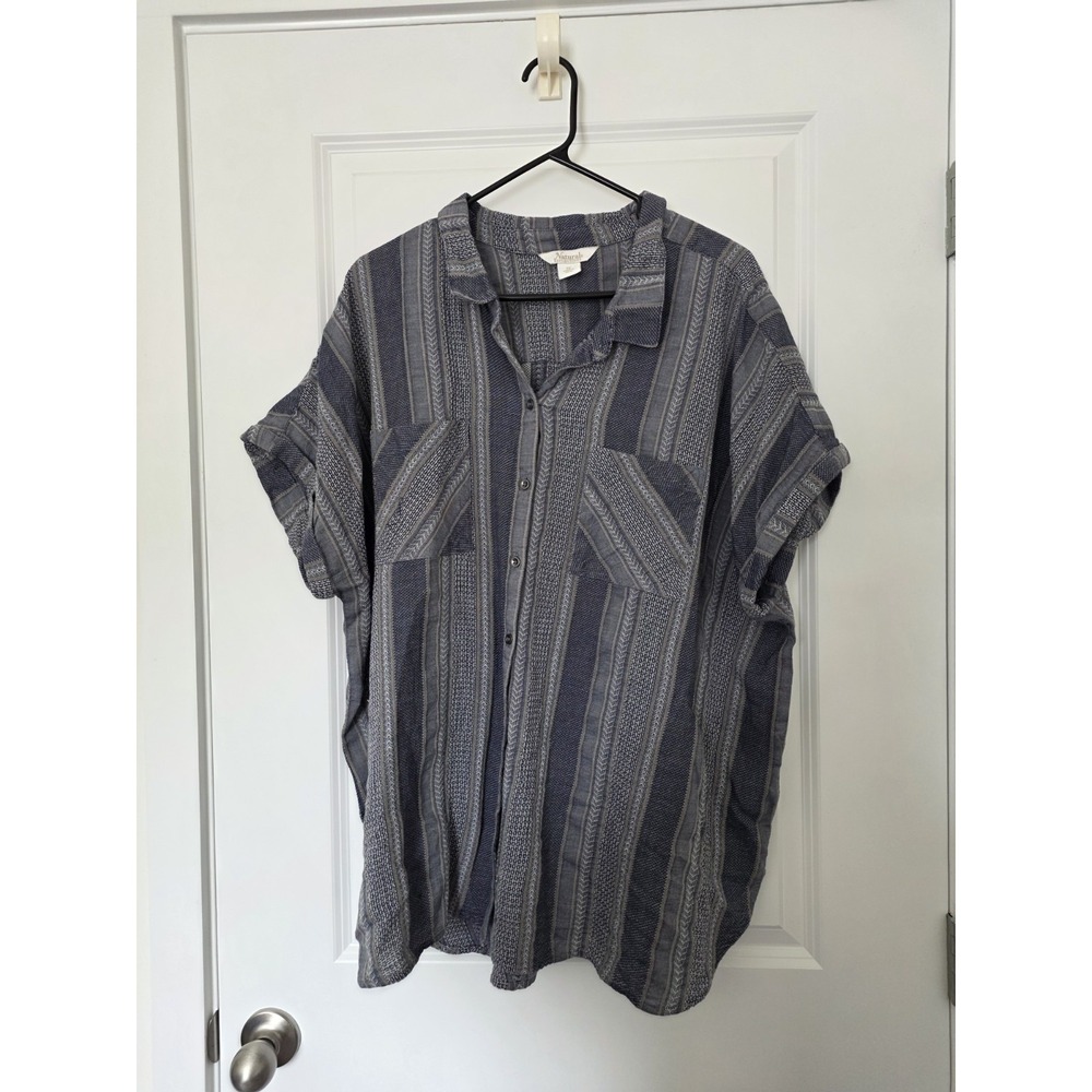 Naturals Reflections Women's 2X Collared Button-Up Shirt